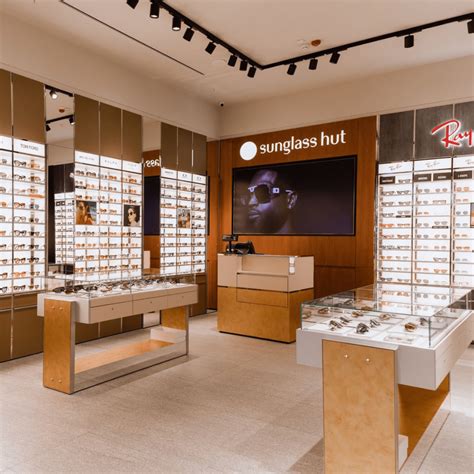 sunglass hut outlet factory store.